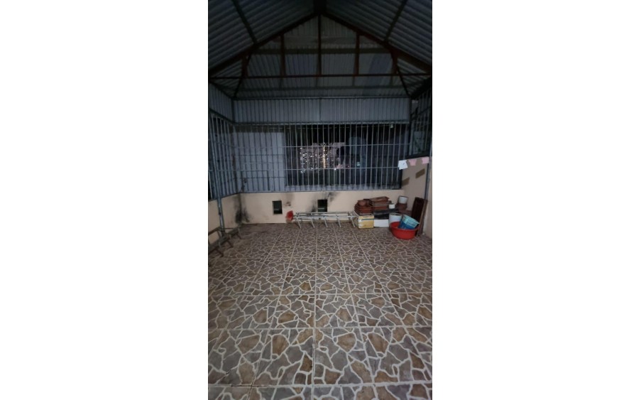 Cho thuê nhà mặt ngõ Hoàng Mai.HM.  DT32m² x 5 tầng, 3 ngủ, giá 13 triệu